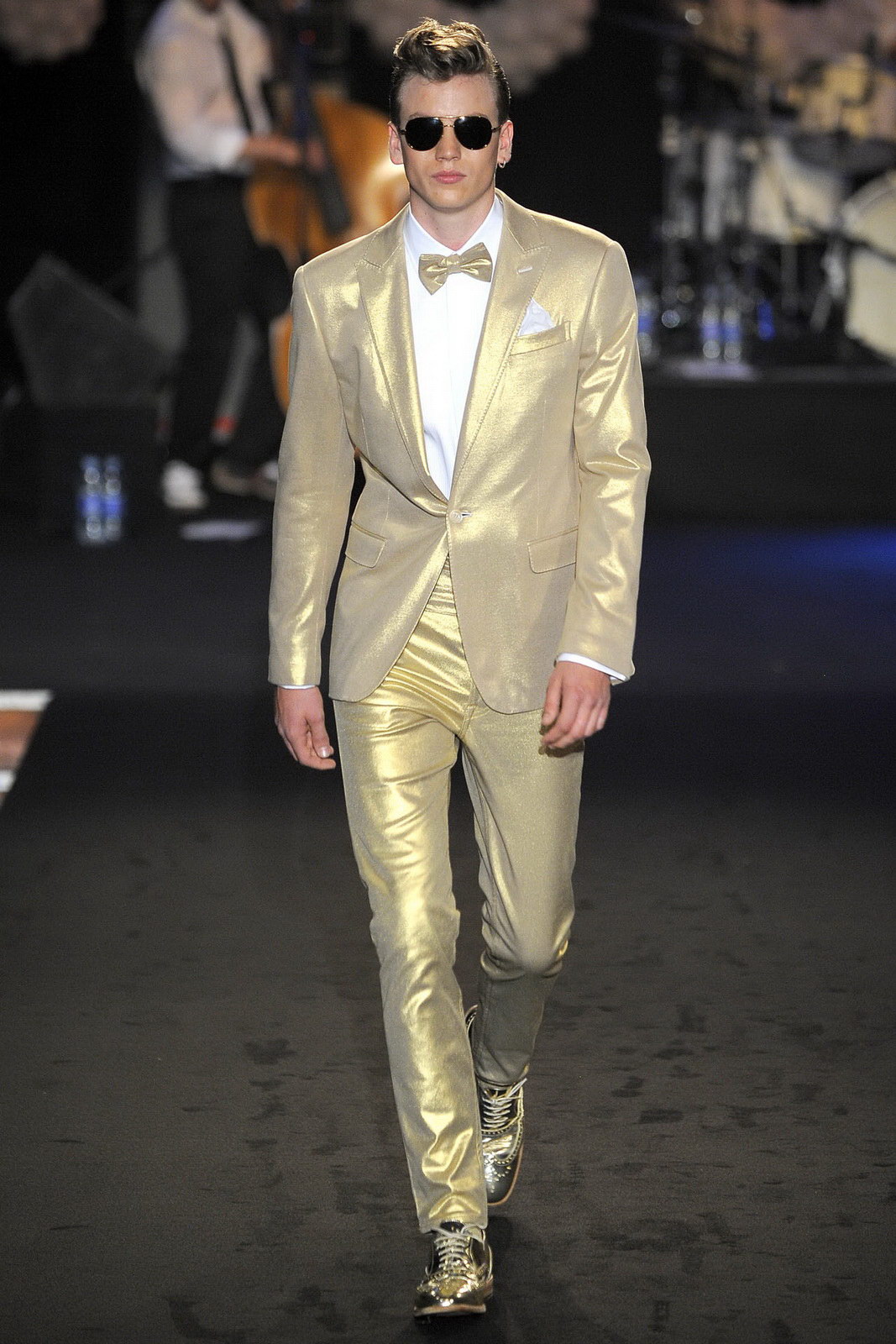 Moschino 2012bDƬ