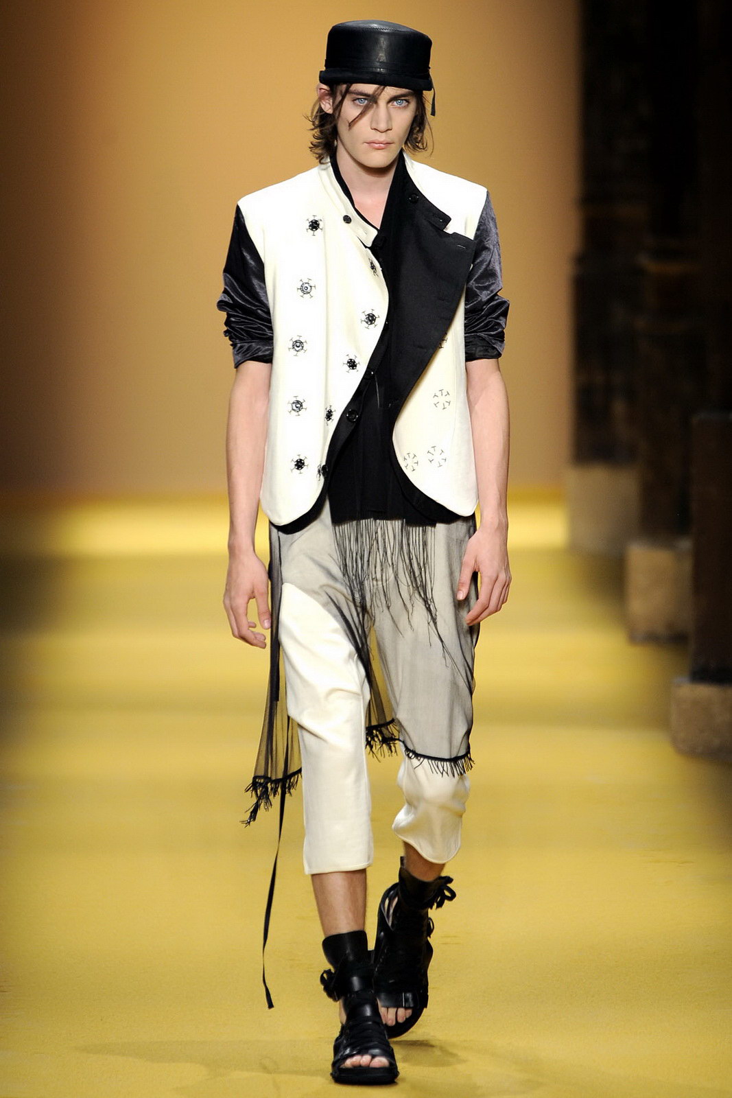 Ann Demeulemeester 2012bDƬ