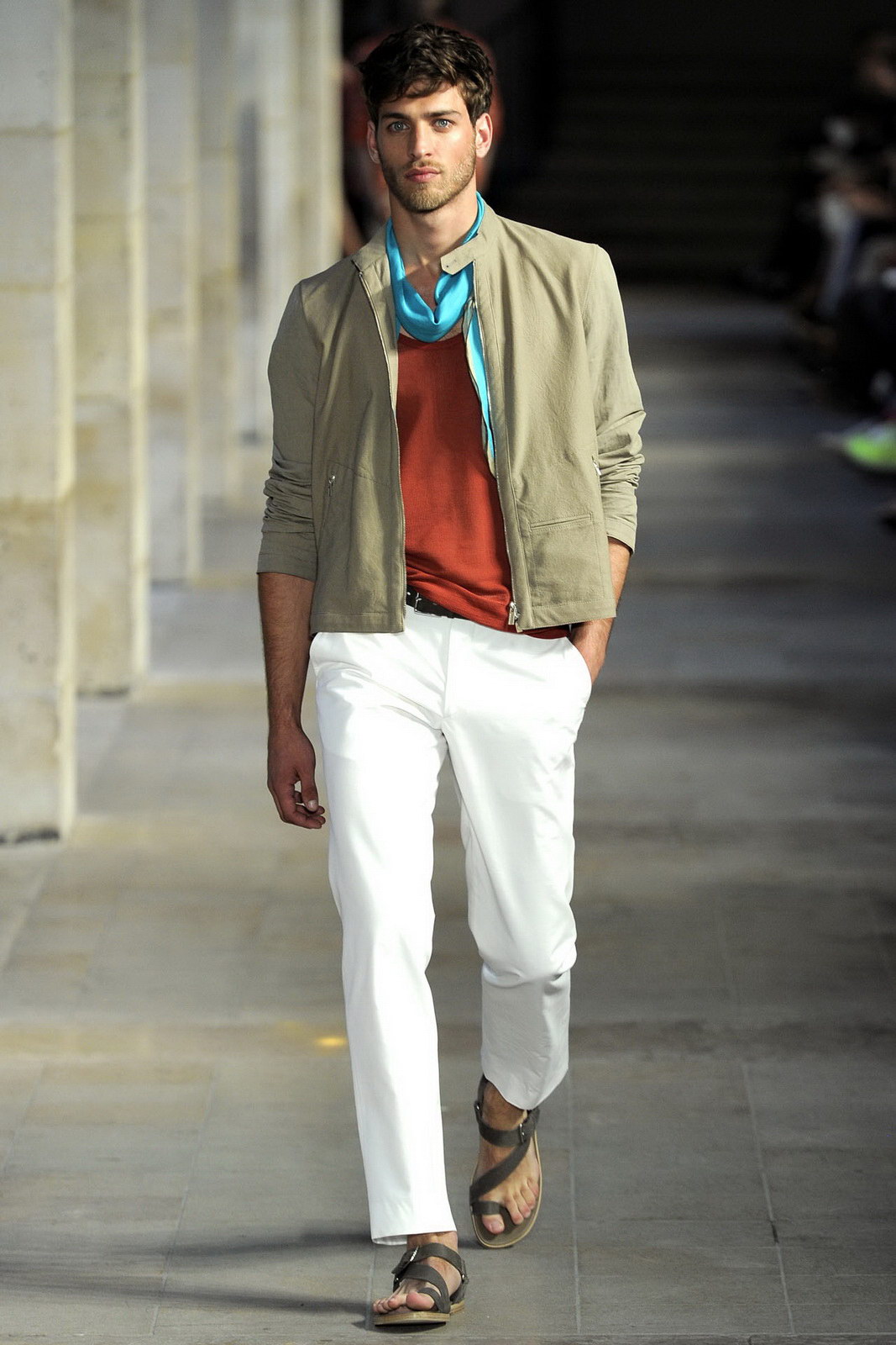 Hermes 2012bDƬ