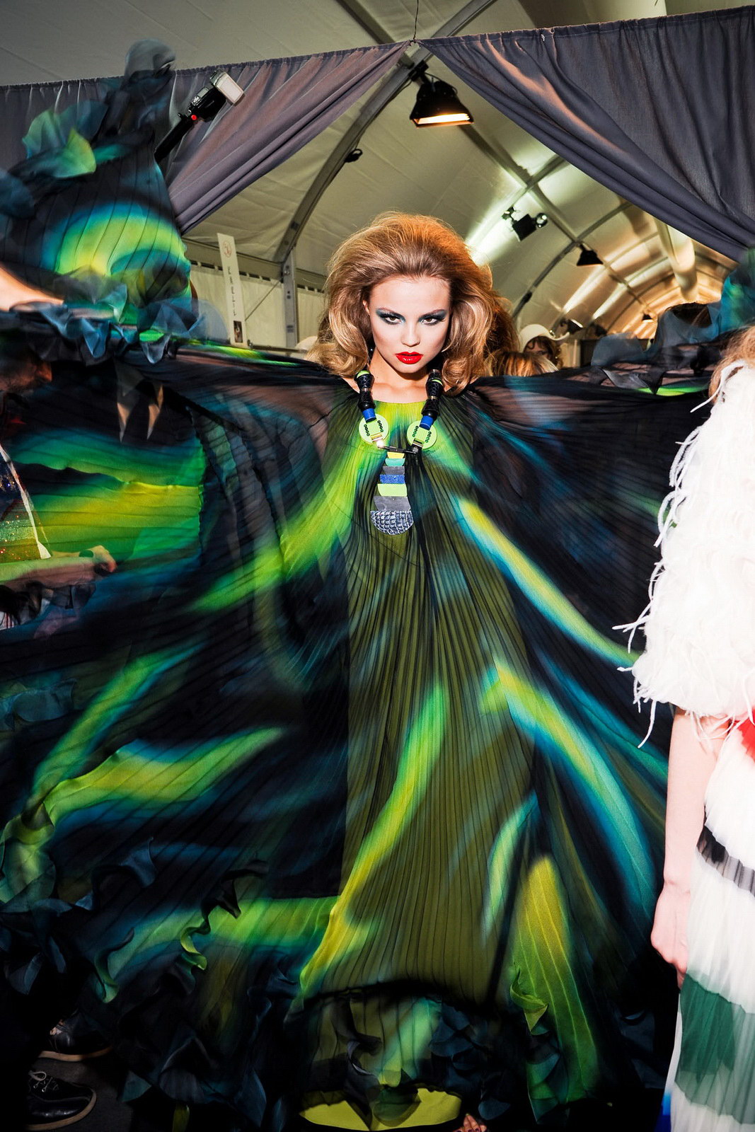 Christian Dior 2011ﶬ߼ƺ_ DƬ