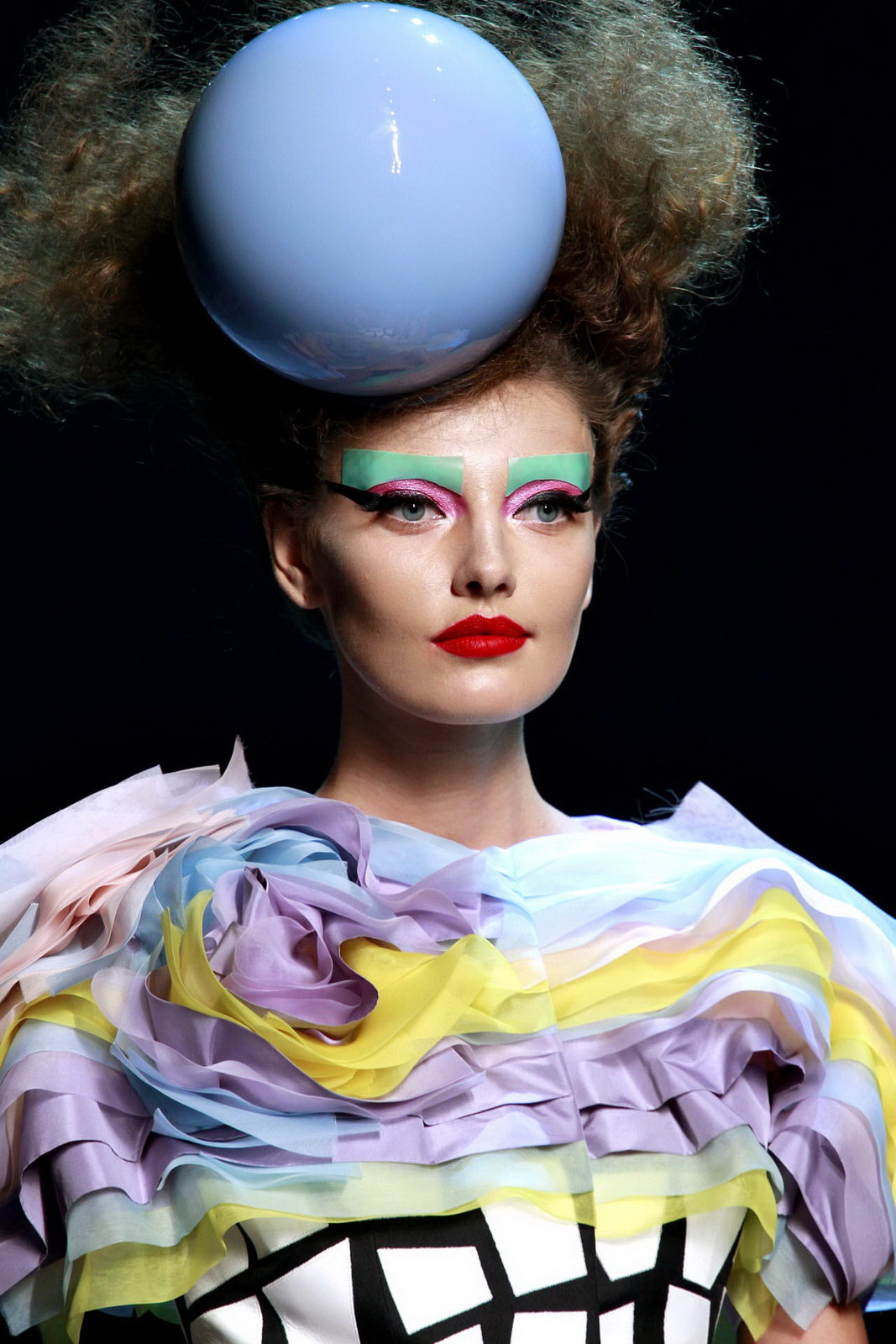 Christian Dior 2011ﶬ߼(j)Ƽ(x)(ji) DƬ