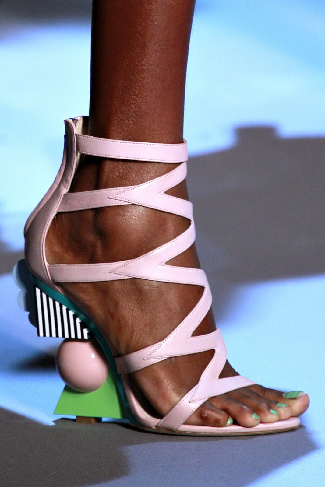 Christian Dior 2011ﶬ߼Ƽ DƬ