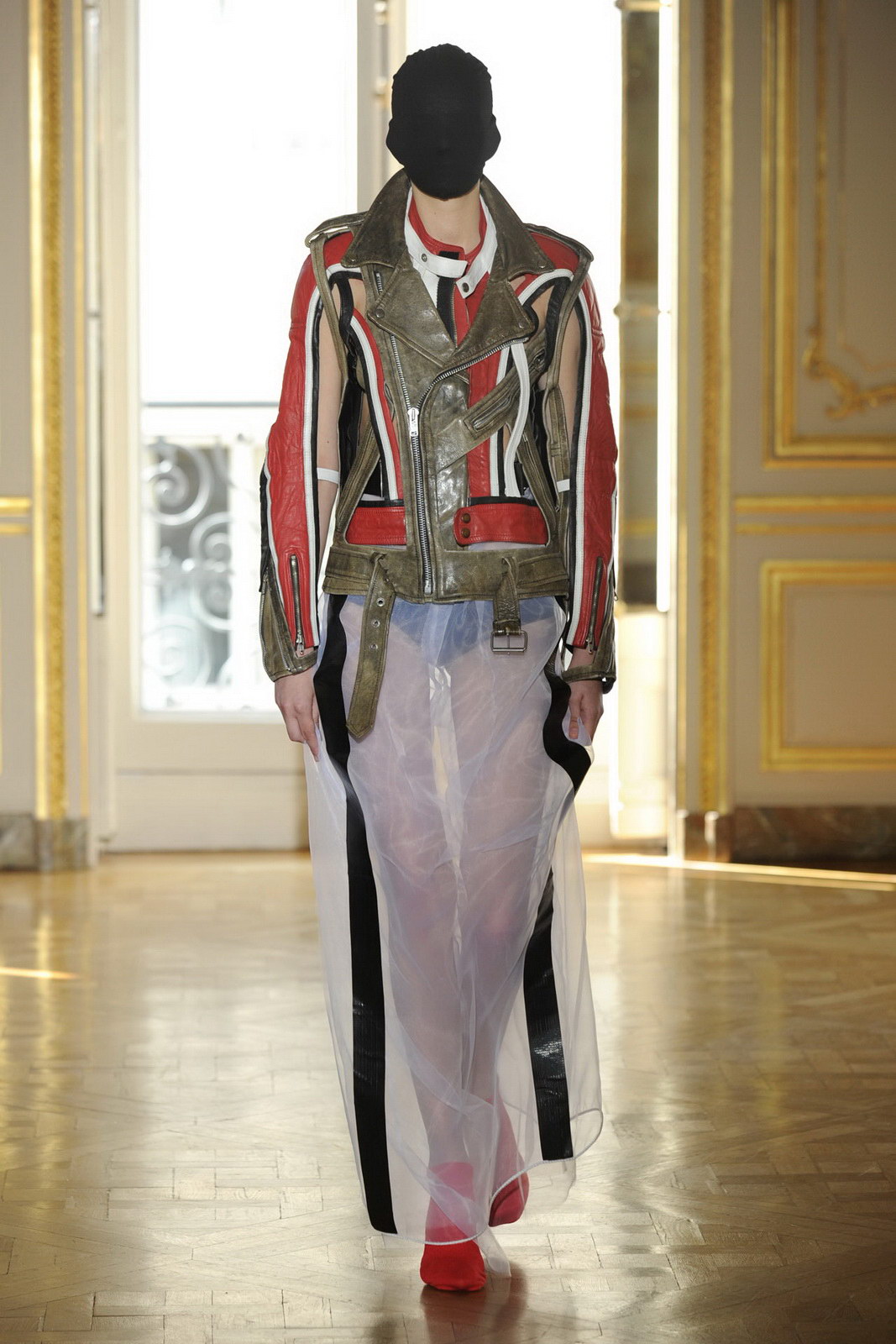 Maison Martin Margiela 2011ﶬ߼(j) DƬ
