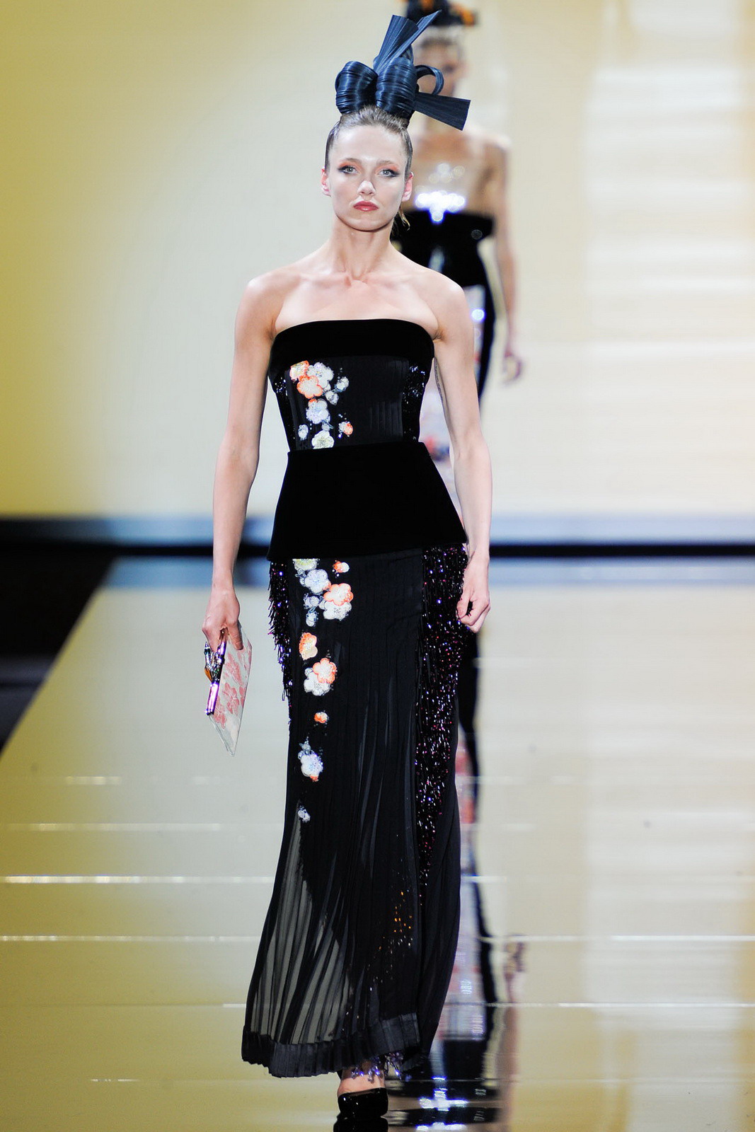 Giorgio Armani Prive 2011ﶬ߼(j) DƬ