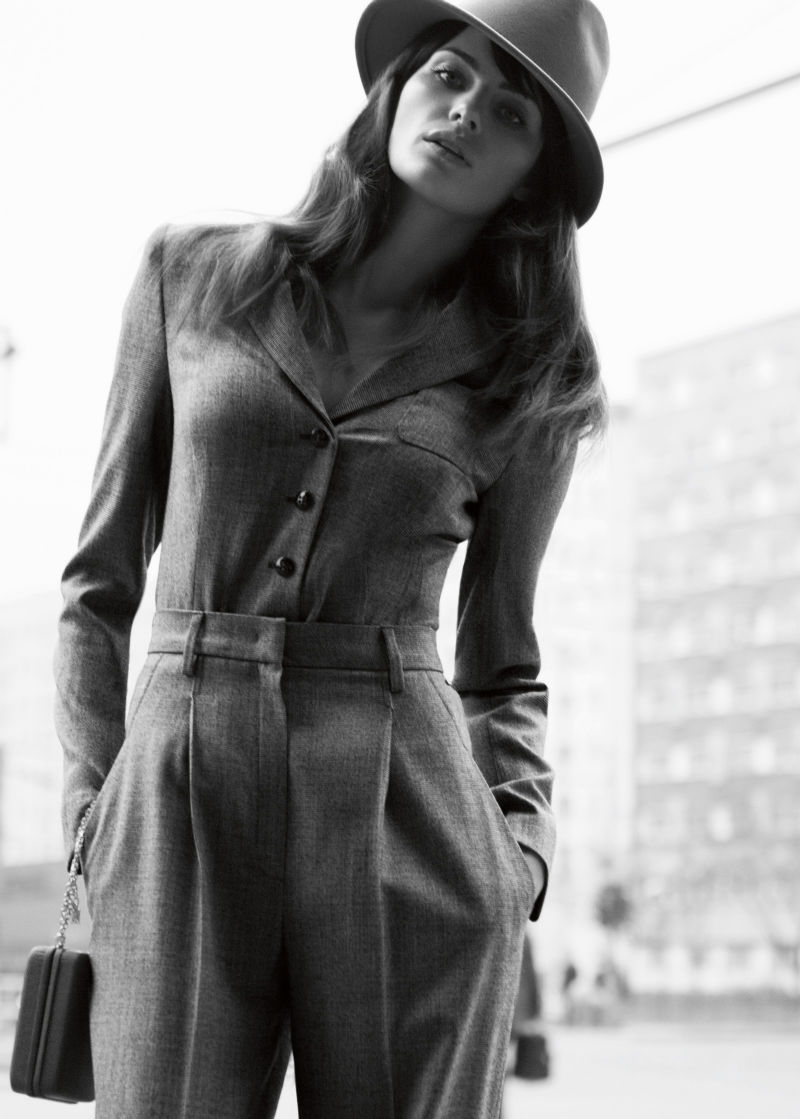 Escada 2011ﶬV DƬ