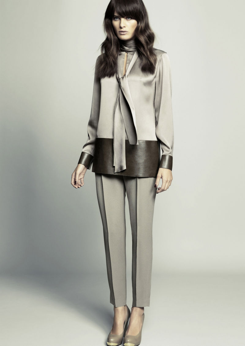 Escada 2011ﶬV DƬ