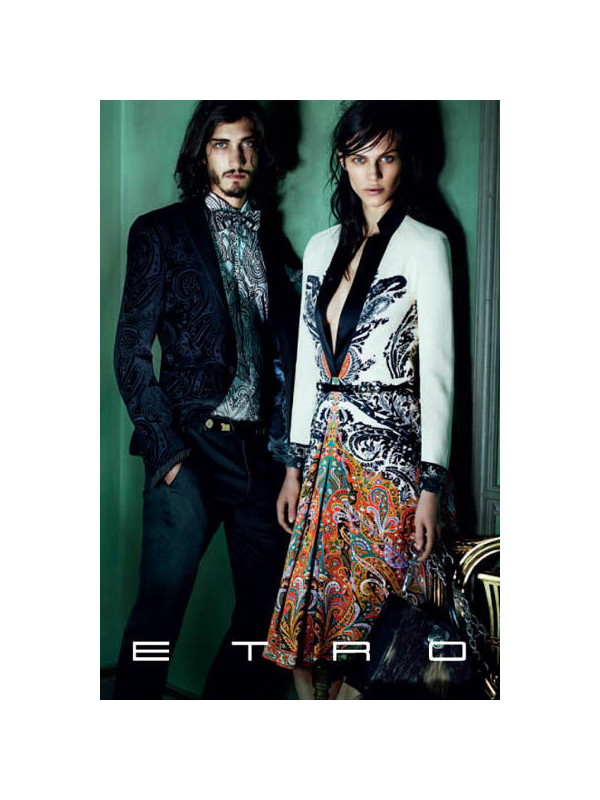 Etro 2011ﶬV DƬ