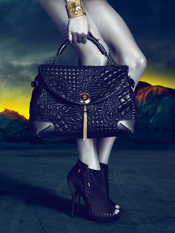 Versace 2011ﶬV DƬ