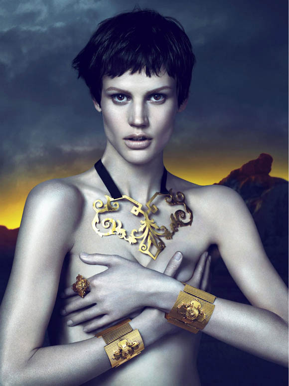 Versace 2011ﶬV DƬ