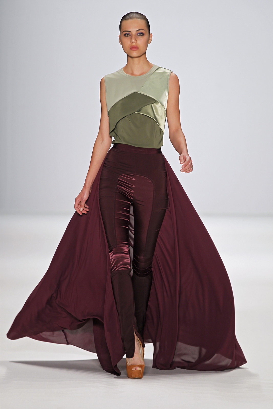 Stephan Pelger 2012DƬ