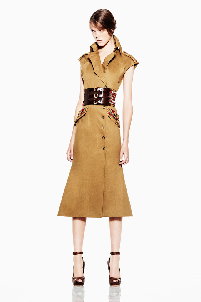 Alexander McQueen 2012紺ɼϵиDƬ