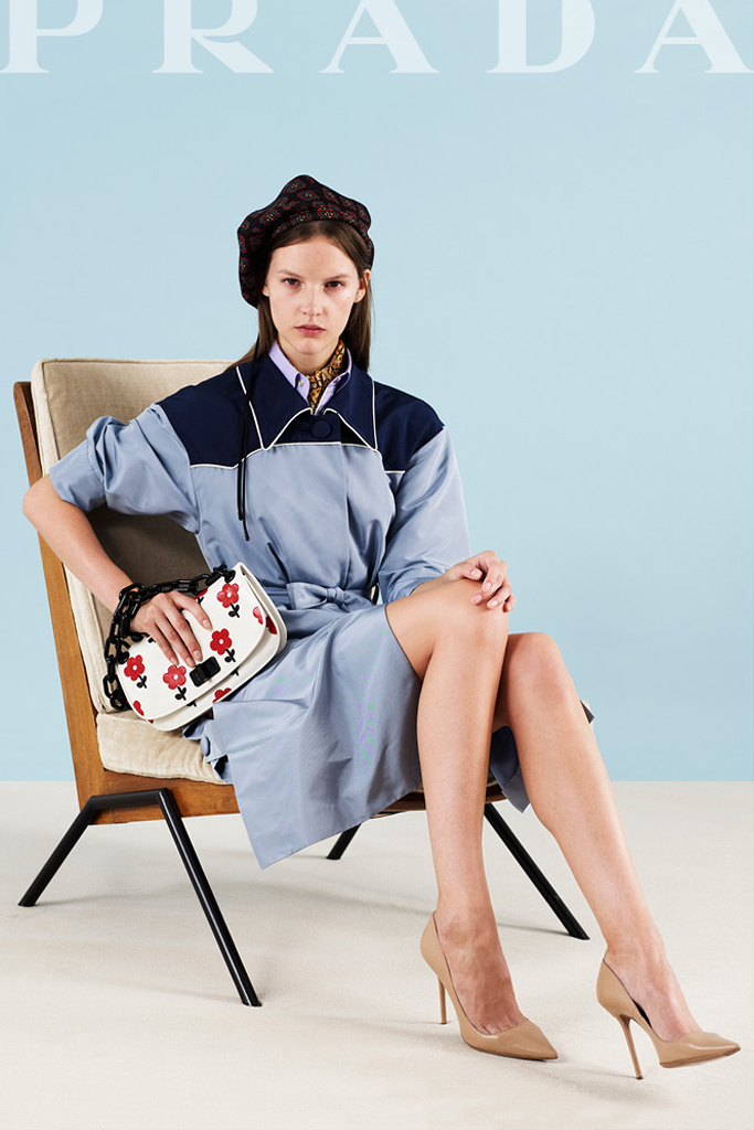 Prada 2012紺ɼϵиDƬ