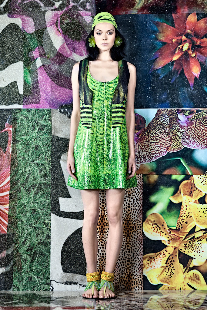 Roberto Cavalli 2012紺ɼϵиDƬ