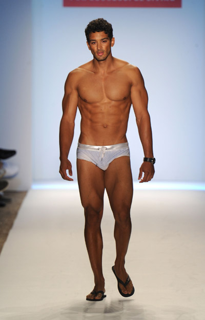 Diesel 2012~ӾbDƬ