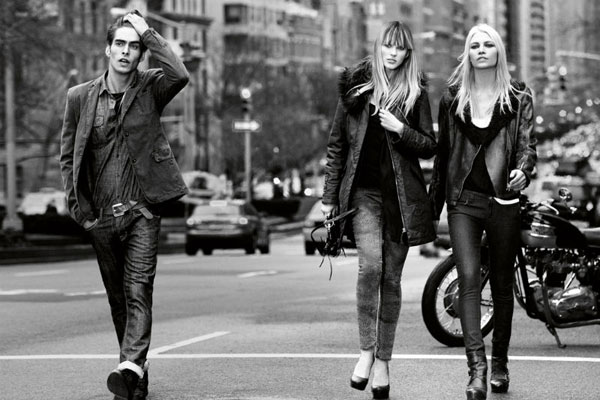 DKNY Jeans 2011＾V DƬ
