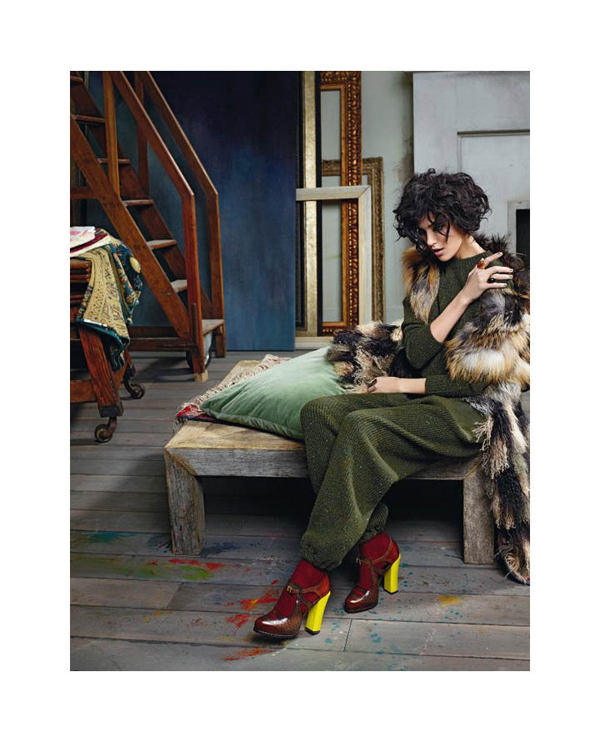 Fendi 2011ﶬV DƬ