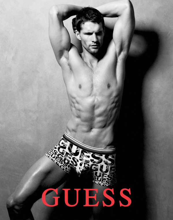 Guess 2011秋冬男士內衣廣告