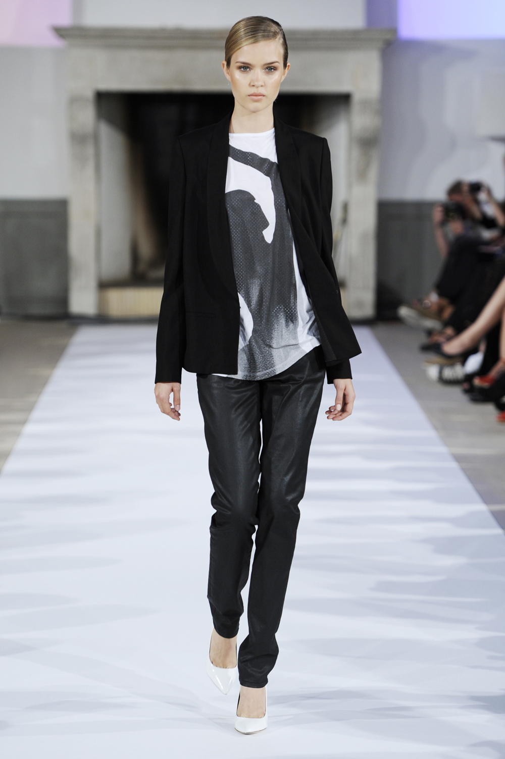 Hugo Boss 2012 籾DƬ