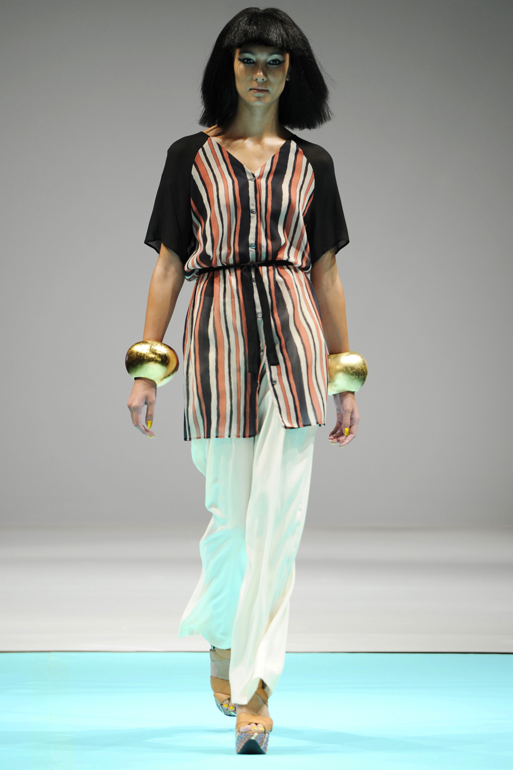 Minimarket 2012 籾DƬ