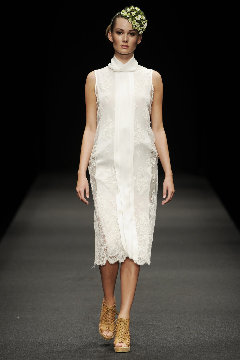 Nina Robenhagen 2012 籾DƬ