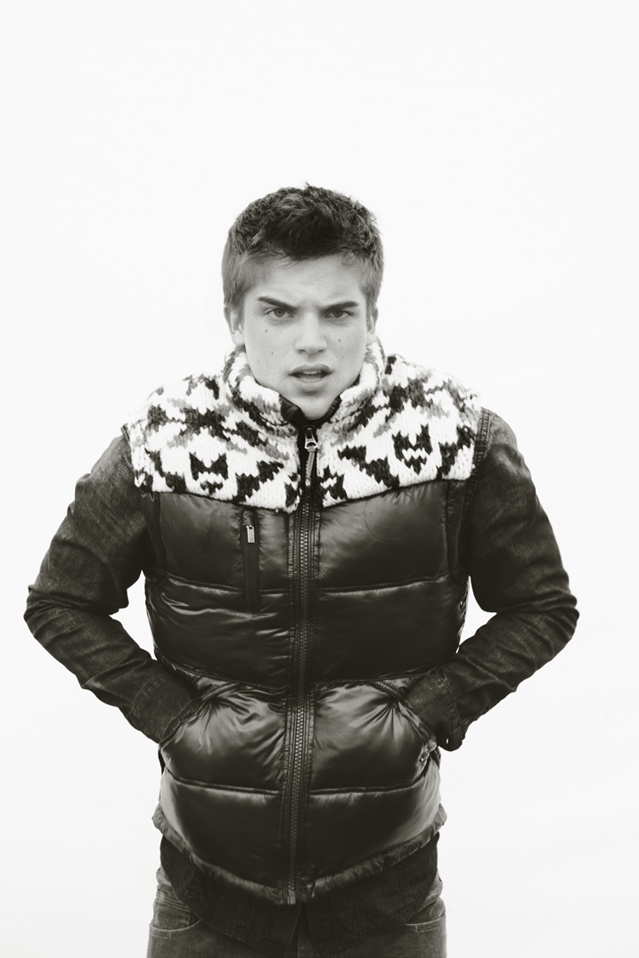Bershka 2011ﶬVƬDƬ