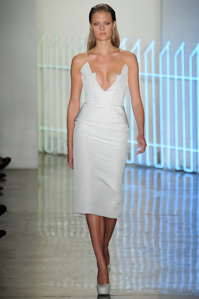 Cushnie et Ochs 2012ĳ¸DƬ