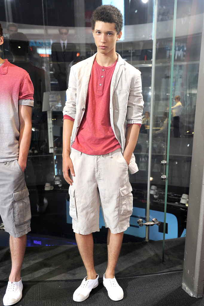 DKNY 2012ĳ¸DƬ