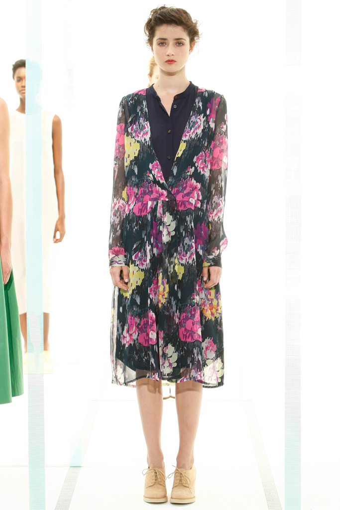 Araks 2012DƬ