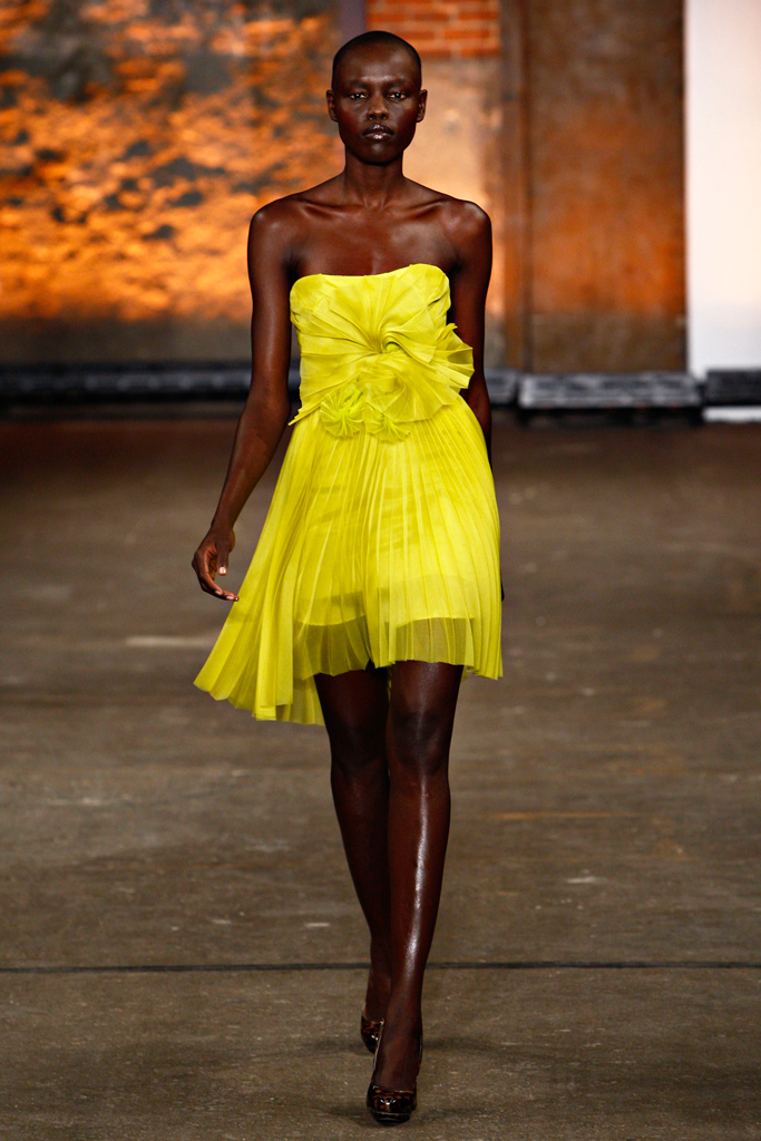 Christian Siriano 2012DƬ