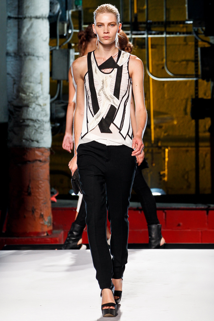 Helmut Lang 2012DƬ