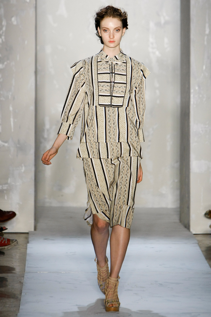 Suno 2012DƬ