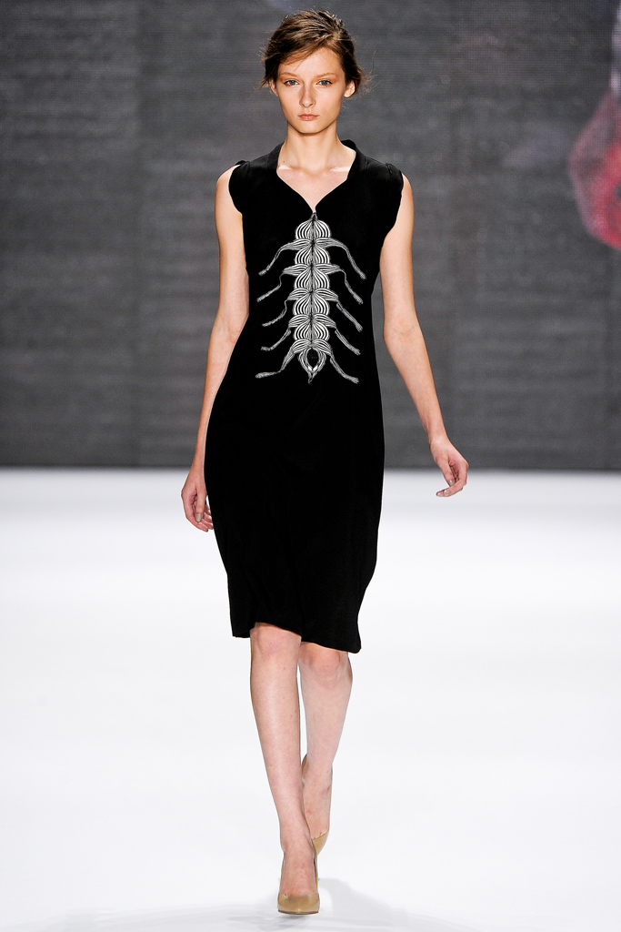 Vivienne Tam 2012DƬ