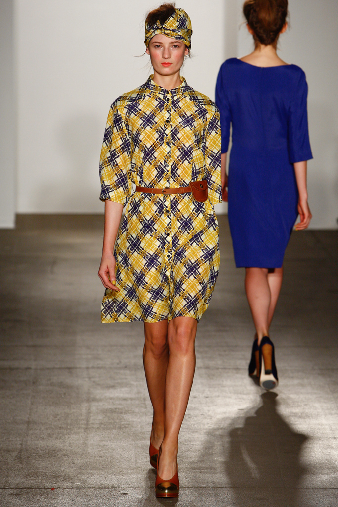 Karen Walker 2012DƬ
