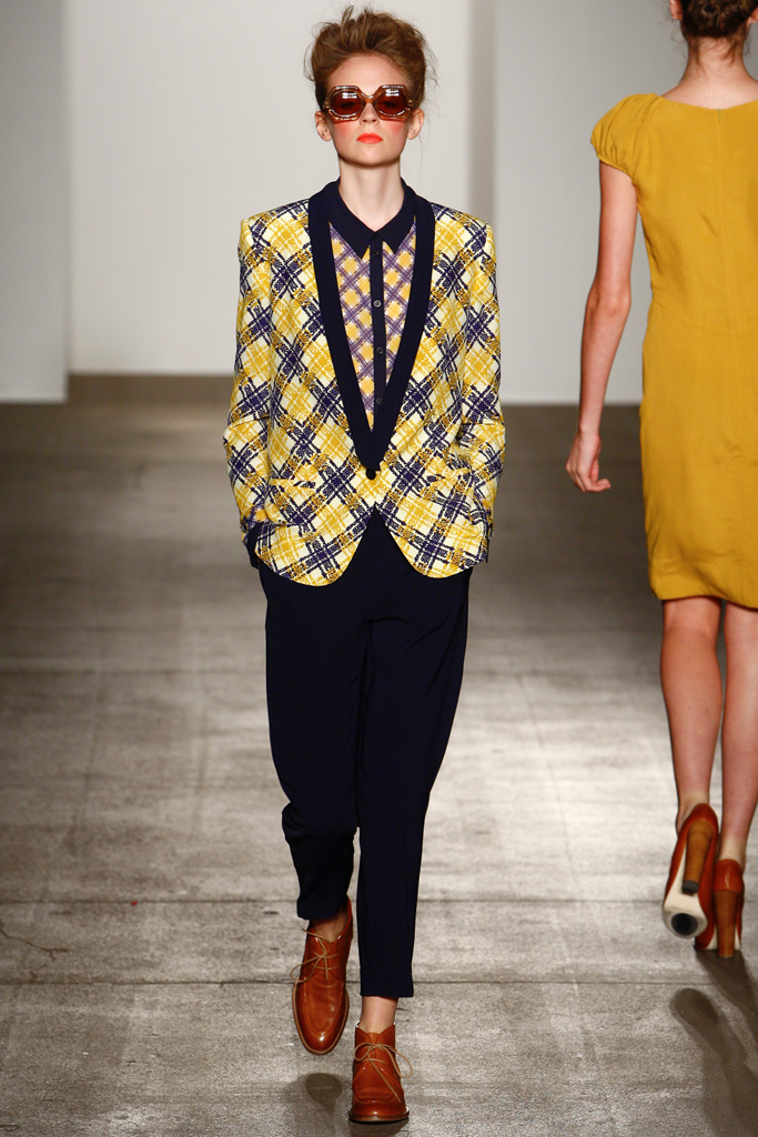 Karen Walker 2012DƬ