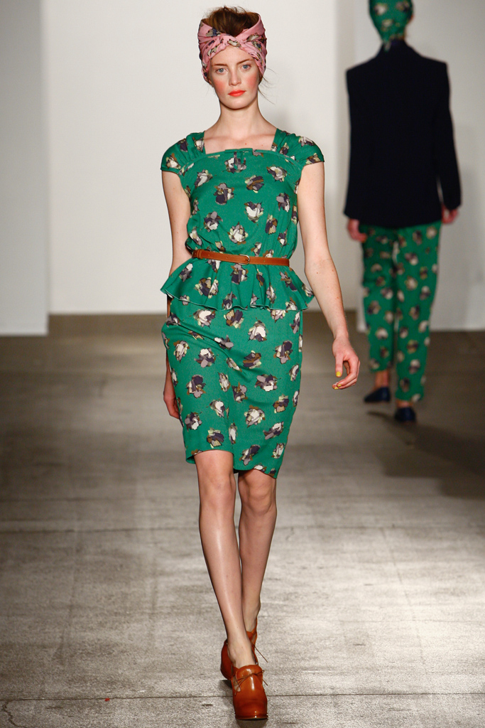 Karen Walker 2012DƬ