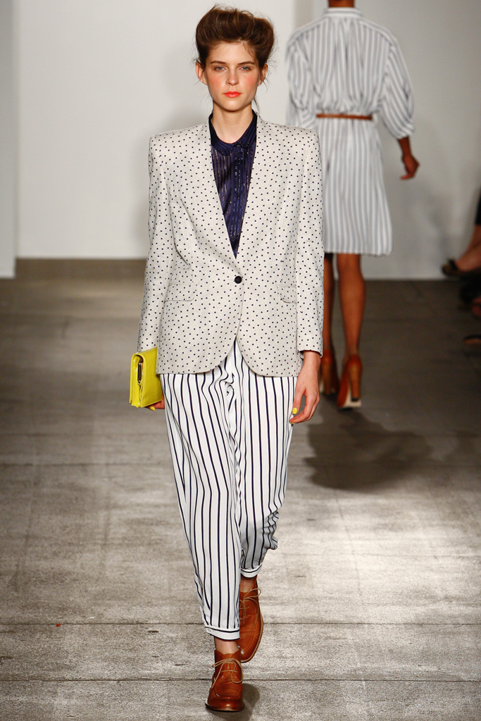Karen Walker 2012DƬ