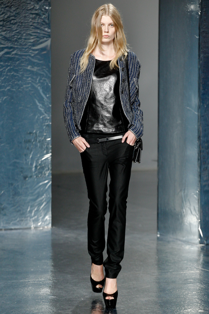 Theyskens Theory 2012DƬ