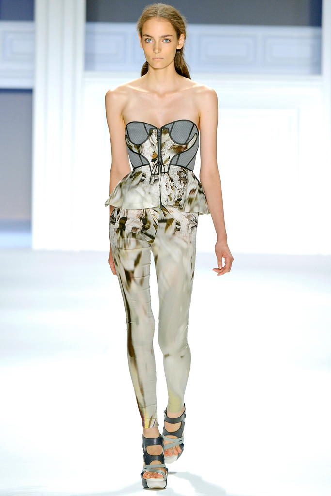 Vera Wang 2012DƬ
