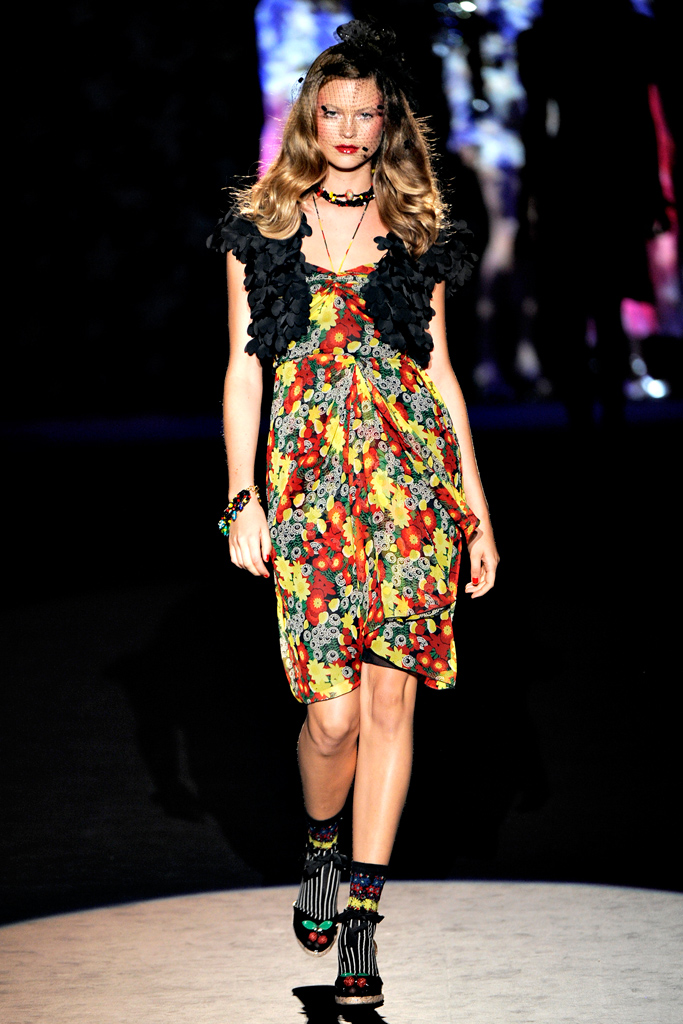 Anna Sui 2012DƬ