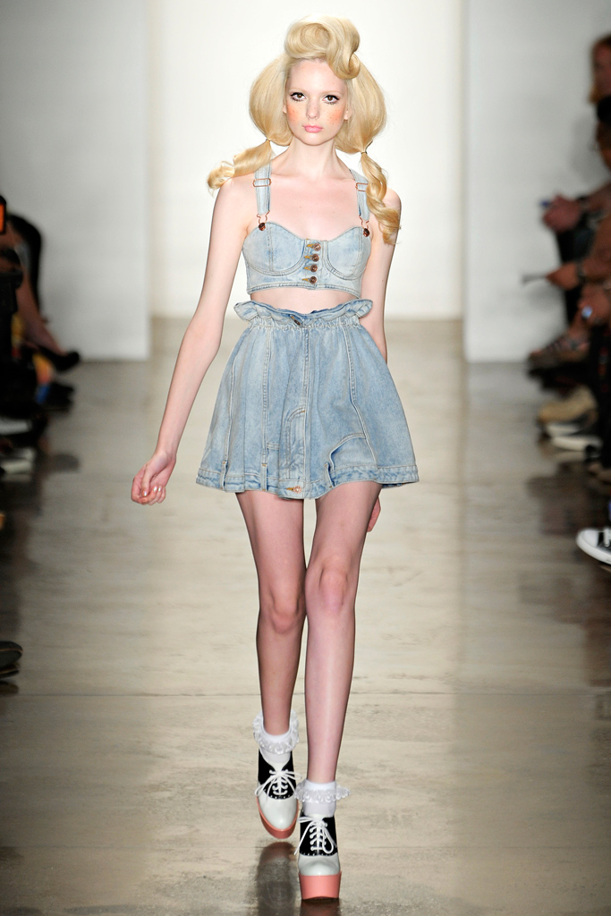 Jeremy Scott 2012春夏秀場