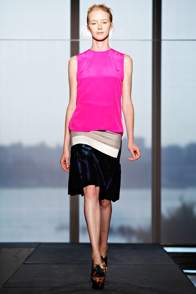 Julian Louie 2012DƬ