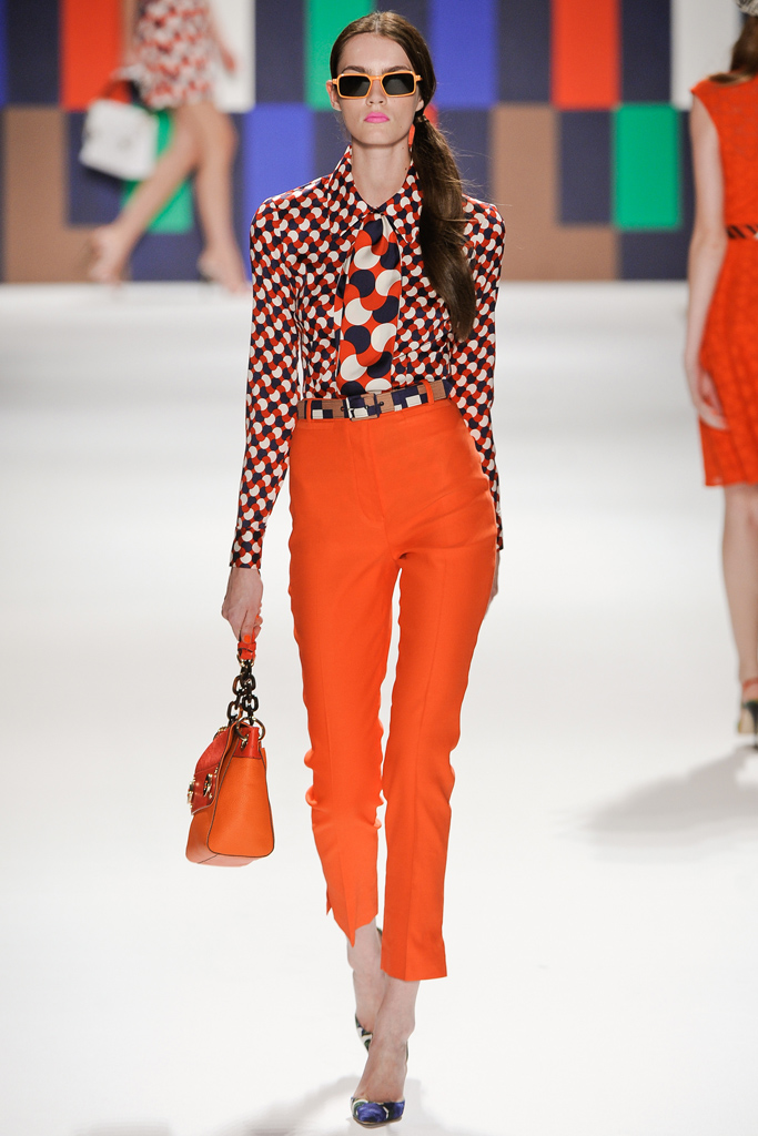 Milly 2012DƬ