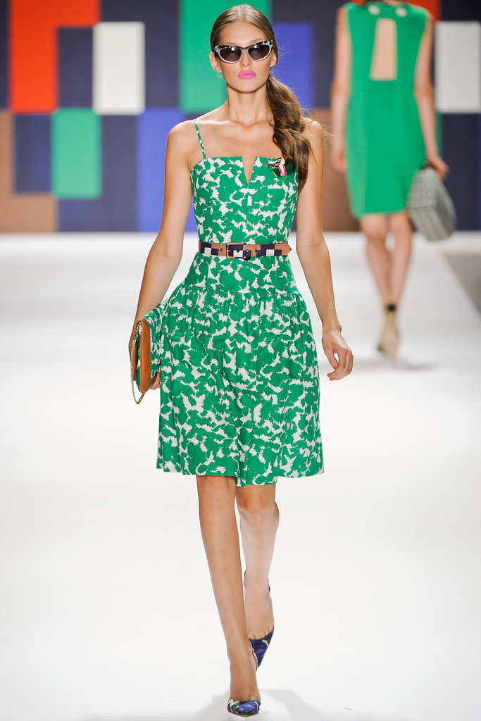 Milly 2012DƬ