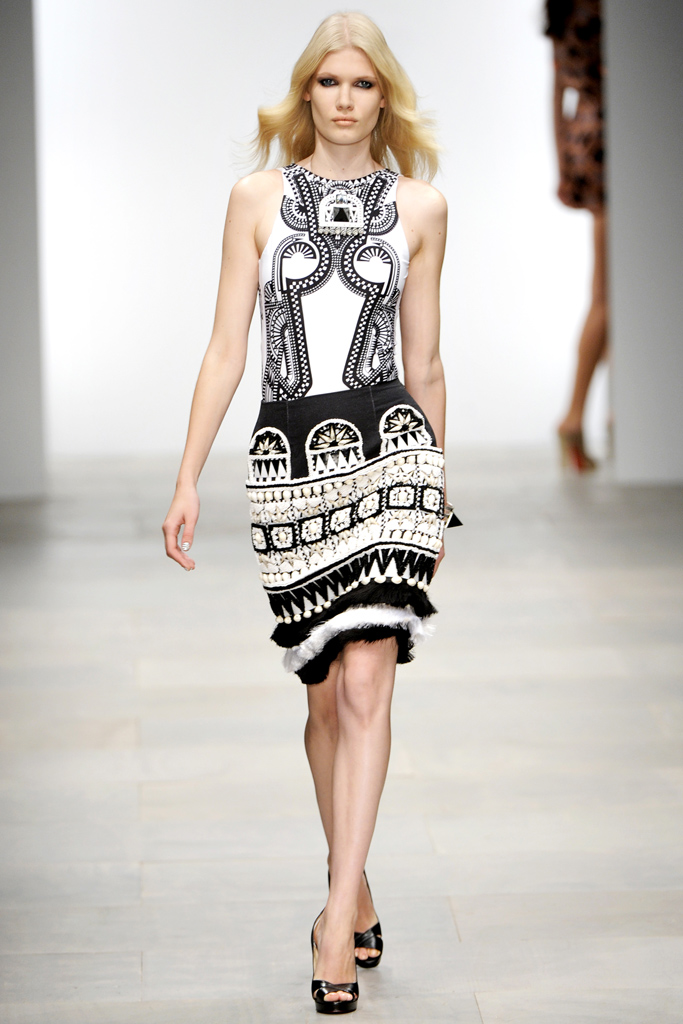 Holly Fulton 2012DƬ