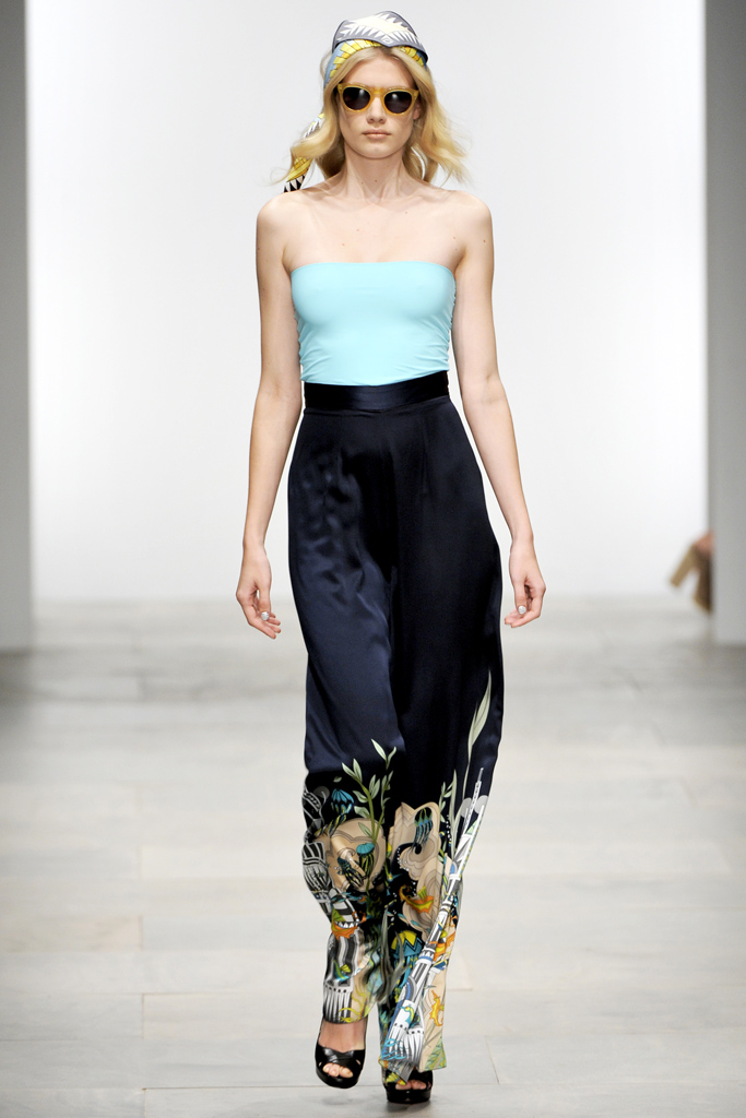 Holly Fulton 2012DƬ