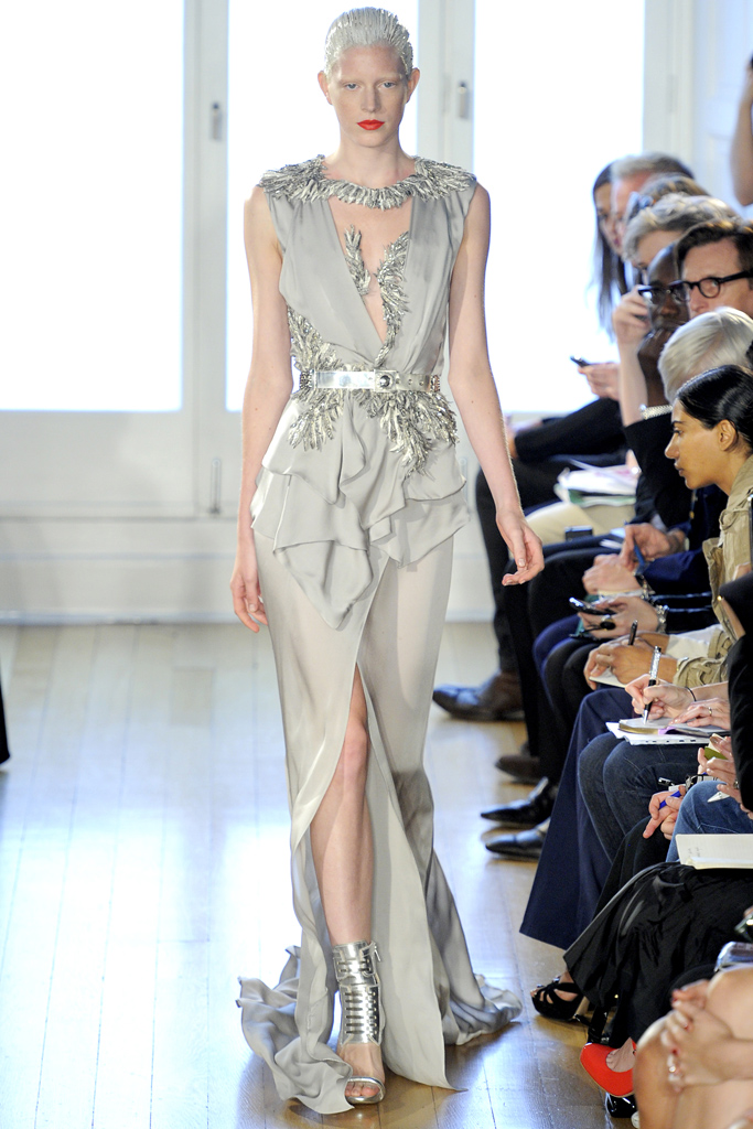 Julien Macdonald 2012DƬ