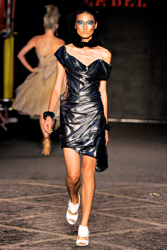 Vivienne Westwood Red Label 2012DƬ