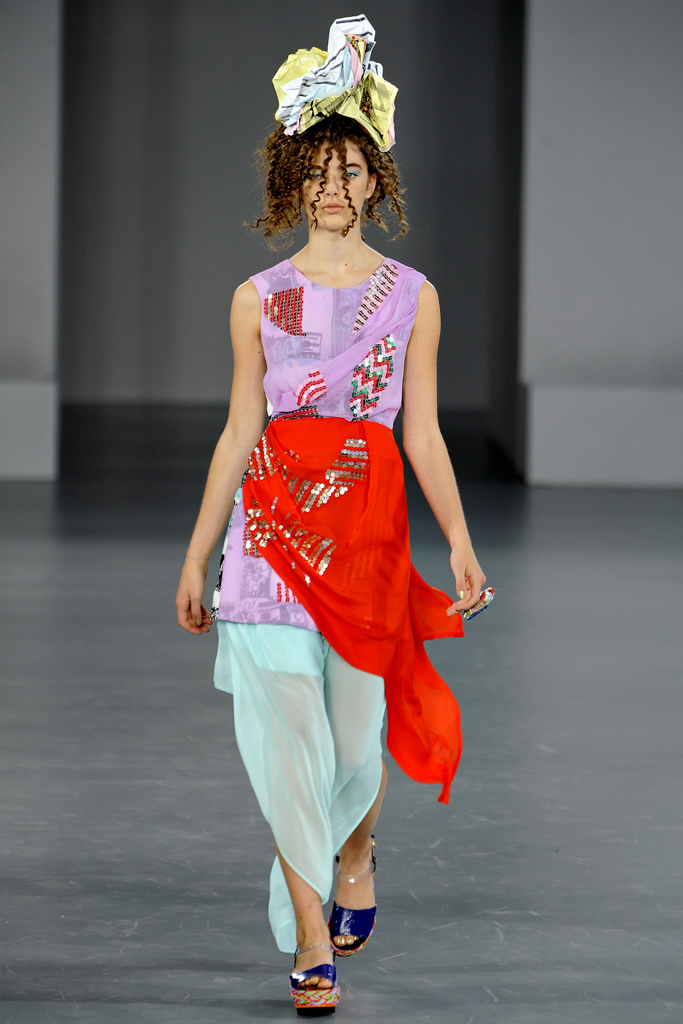 Louise Gray 2012(chng)DƬ