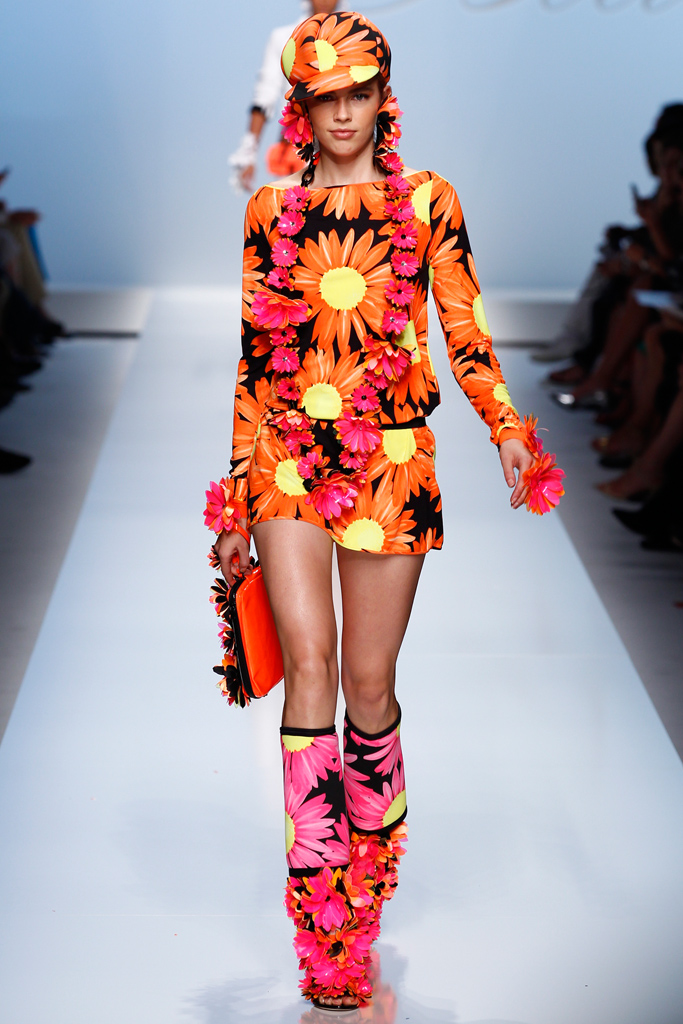 Blumarine 2012DƬ
