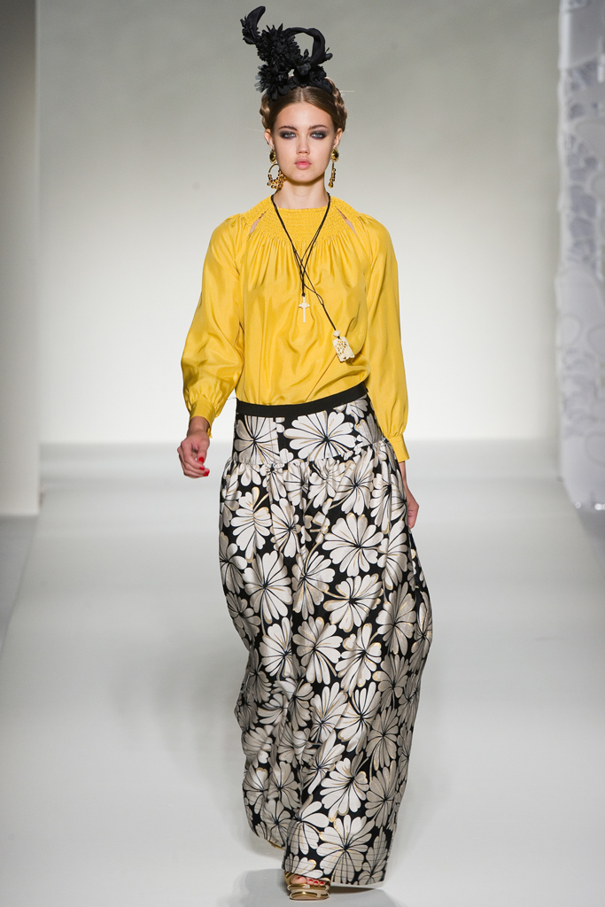 Moschino 2012DƬ